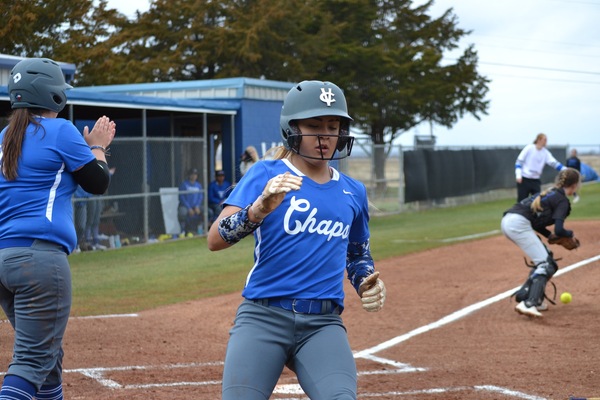 SOFTBALL OPENS CONFERENCE PLAY 4-0 AND 19-1 OVERALL